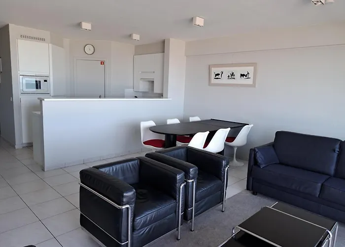 Residentie Sofia, Coxy-Beach, Iepenwal, Kraaienest, Atlantic, Royal, Miramar