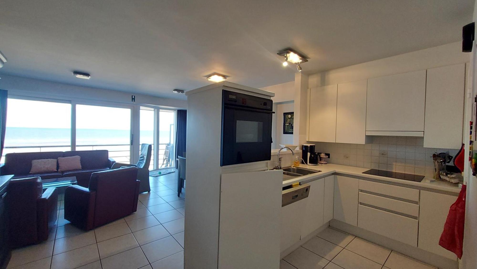 Residentie Sofia, Coxy-beach, Iepenwal, Kraaienest, Atlantic, Royal, Miramar Appartement *